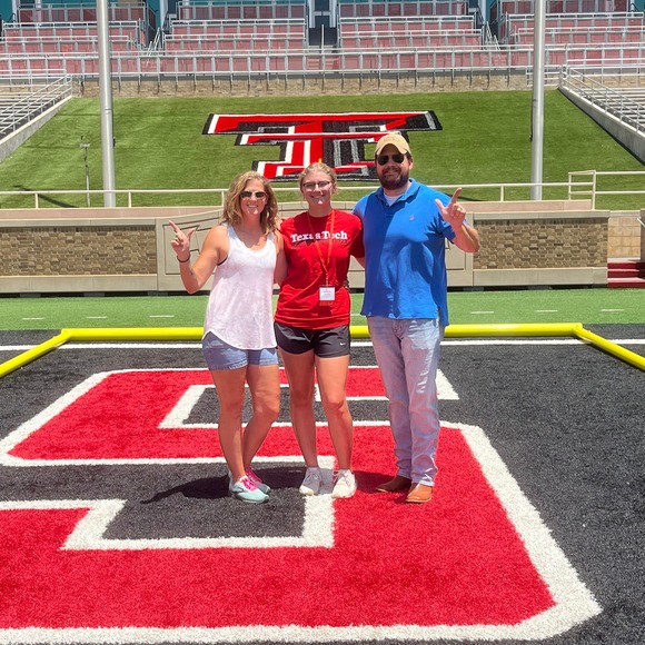 Meet your Posher, Rachelle - Picture 1 of 1